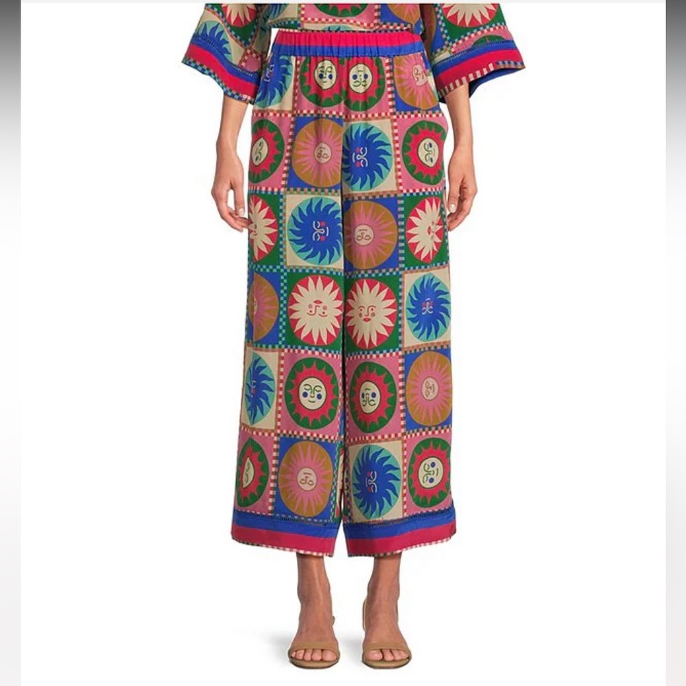 JOHNNY WASCoordinating Silk Geometric Sun Tile Print Pull-On Wide Leg Crop Pant